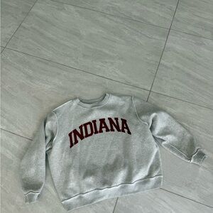 Oversized Grey Crewneck Sweatshirt
